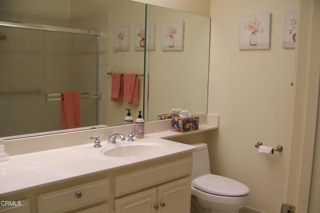 22106 Village 22, Camarillo CA: https://media.crmls.org/mediaz/cd9298d5-d5ee-4818-ac84-a5c4ba98293e.jpg
