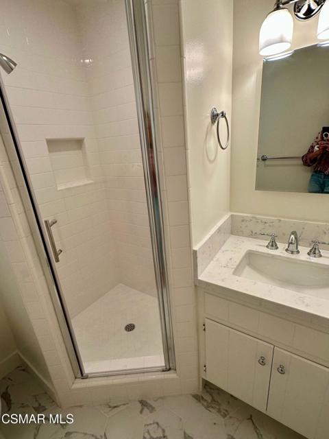 23939 Oxnard Street, Woodland Hills CA: https://media.crmls.org/mediaz/cd933c9b-1940-4332-a901-11c4b73a4443.jpg