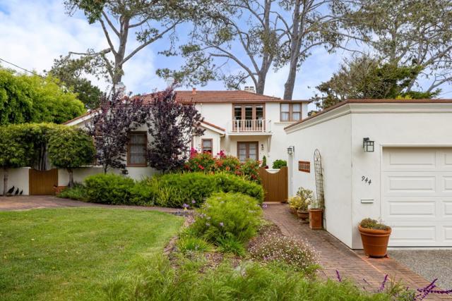 944 Bayview Avenue, Pacific Grove CA: https://media.crmls.org/mediaz/cd95c3ac-3350-4913-9a6b-389044fdd3c0.jpg
