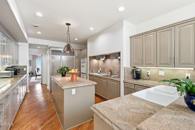 Detail Gallery Image 15 of 72 For 2317 Canyonback Rd, Los Angeles,  CA 90049 - 5 Beds | 5/1 Baths