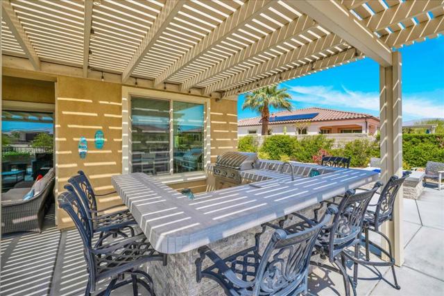 72 Barolo, Rancho Mirage CA: https://media.crmls.org/mediaz/cd984d56-035e-4a31-8551-40e61a249c0a.jpg