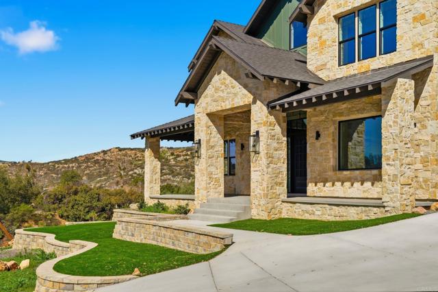 Detail Gallery Image 3 of 70 For 24321 Barona Mesa Rd, Ramona,  CA 92065 - 5 Beds | 3/1 Baths