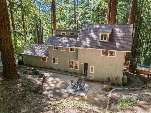 16306 Redwood Lodge Road, Los Gatos CA: https://media.crmls.org/mediaz/cd99aef8-1b6b-4d24-9858-cd788d4b2243.jpg