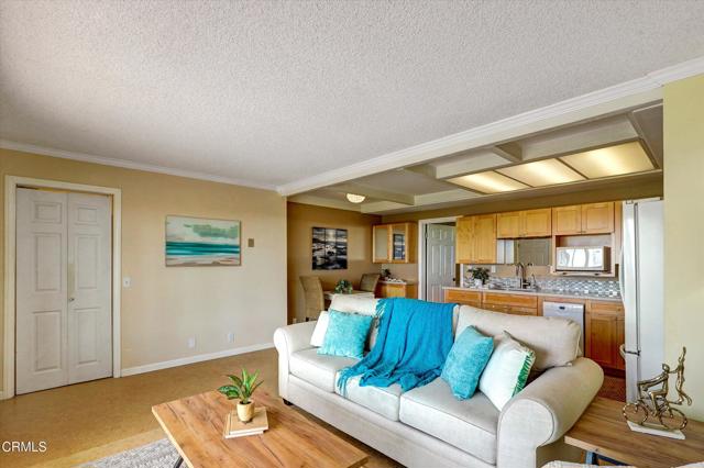 Detail Gallery Image 7 of 30 For 681 Ocean View Dr, Port Hueneme,  CA 93041 - 1 Beds | 1 Baths