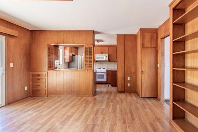 3177 W Ledyard Way, Aptos CA: https://media.crmls.org/mediaz/cd9a3fa6-e608-4009-a434-e900fb6bba0f.jpg