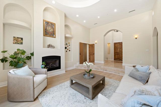 Detail Gallery Image 18 of 75 For 1455 Independence Way, Vista,  CA 92084 - 4 Beds | 6 Baths