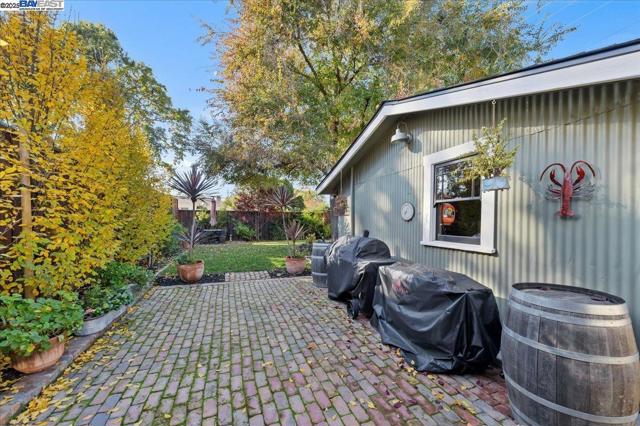 905 S Livermore Ave, Livermore CA: https://media.crmls.org/mediaz/cd9d32e4-3244-466d-9343-b12d97c14039.jpg