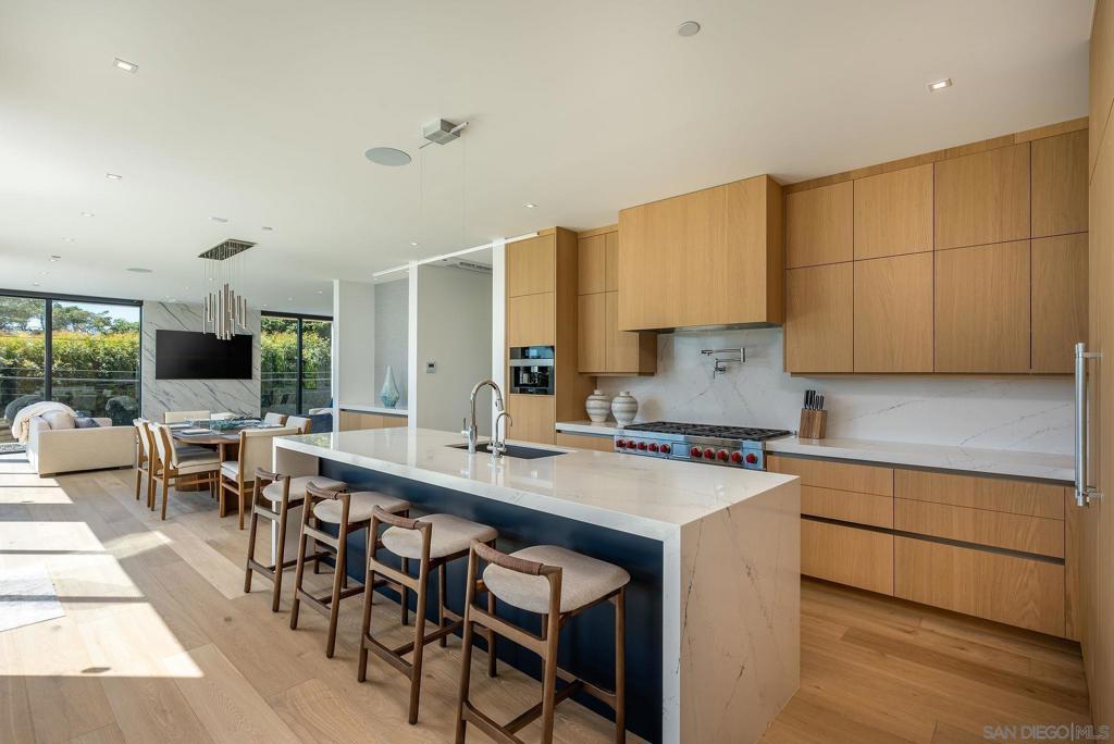 1605 Burgundy Rd - photo 10