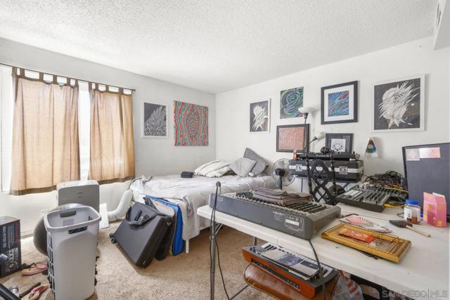 3389 91 C Street, San Diego CA: https://media.crmls.org/mediaz/cd9dcb28-51ce-4ae5-8c60-ed1df9673549.jpg