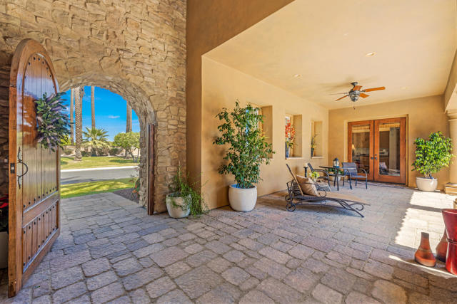 56025 Village Drive, La Quinta CA: https://media.crmls.org/mediaz/cd9dfc10-deab-4433-a5c3-d5aa00711533.jpg