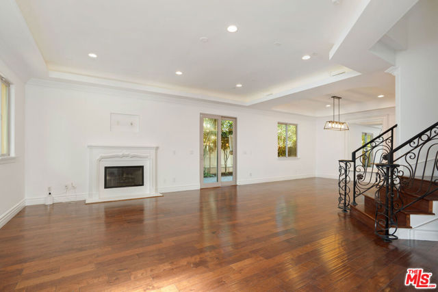 2005 Robinson Street, Redondo Beach, California 90278, 4 Bedrooms Bedrooms, ,3 BathroomsBathrooms,Residential,For Sale,Robinson,26638819