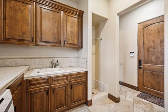 Image 81 of 99 For 4 Terra Vista Court