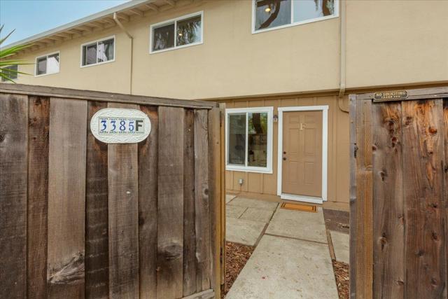 3385 La Selva Street, San Mateo CA: https://media.crmls.org/mediaz/cd9fc94d-3a3c-496d-87ab-12c979b98fa1.jpg