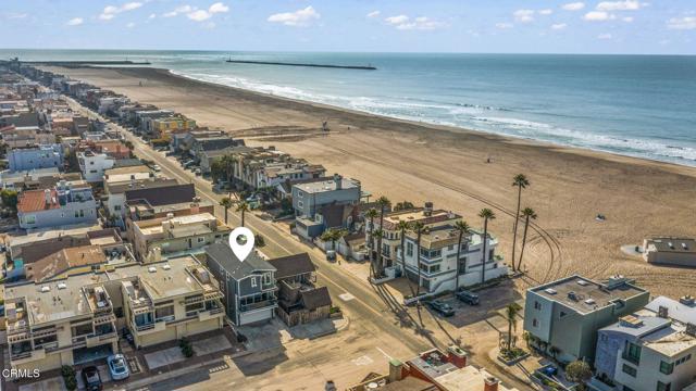 Detail Gallery Image 2 of 59 For 104 La Brea St, Oxnard,  CA 93035 - 3 Beds | 3/1 Baths