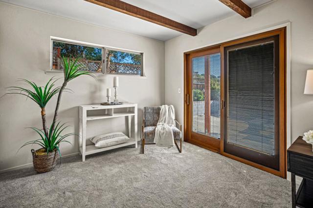 831 Arlington Place, Del Rey Oaks CA: https://media.crmls.org/mediaz/cda3a2b2-719f-4647-886b-07bc7cfa0890.jpg