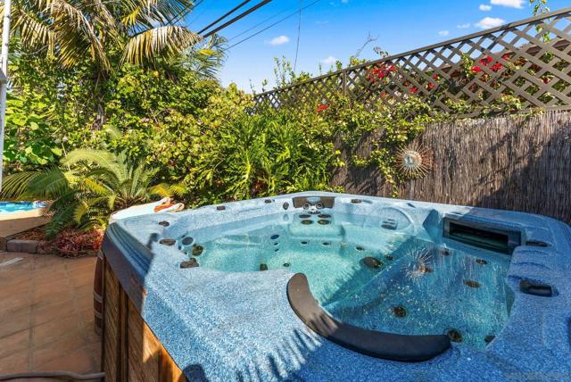 4965 Marlborough Drive, San Diego CA: https://media.crmls.org/mediaz/cda3f818-67ee-4887-aa40-cbefb230ce1f.jpg