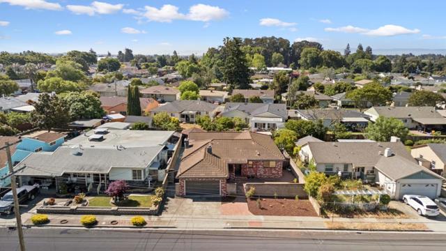 271 Goodrich Street, Hayward CA: https://media.crmls.org/mediaz/cda4b60b-0b26-4425-be8d-f48fc81335e4.jpg