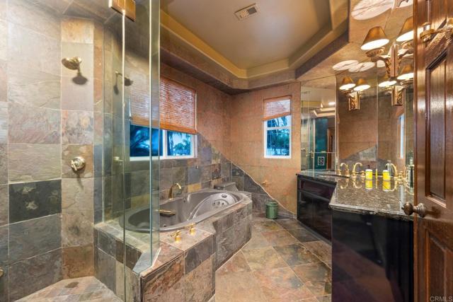 6557 Coneflower Drive, Carlsbad CA: https://media.crmls.org/mediaz/cda5c05f-db8d-4f66-91dd-f729d9980b8c.jpg