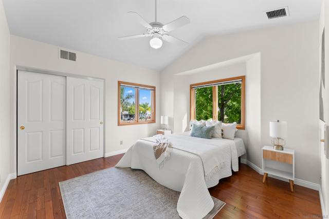 Image 30 of 45 For 5028 Collier Avenue