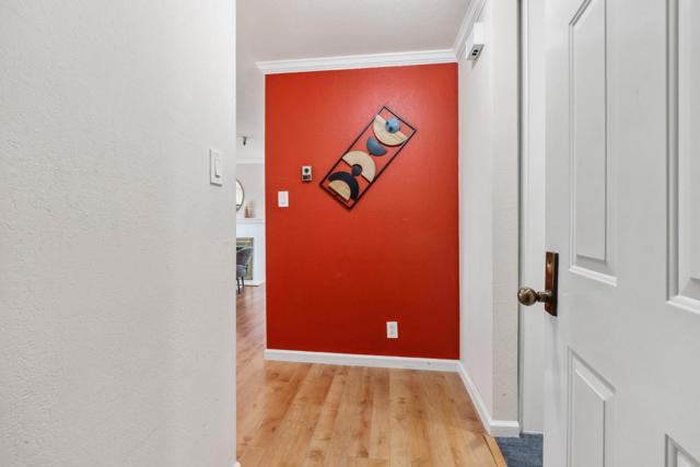735 El Camino Real, Burlingame CA: https://media.crmls.org/mediaz/cda6a139-ce65-4d8a-b539-48d15cfca757.jpg
