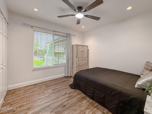 751 Muirfield Avenue, Simi Valley CA: https://media.crmls.org/mediaz/cda6e81c-cce6-4c8c-bc50-c3678698edb5.jpg