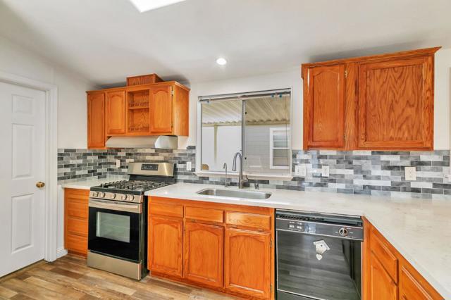 1220 Tasman Drive, Sunnyvale CA: https://media.crmls.org/mediaz/cda713ec-4cb8-4dd5-9a01-e8722736d944.jpg
