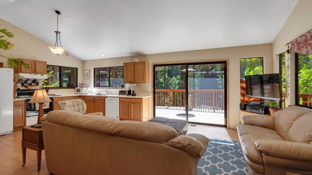 526 Lower Locksley Road, Boulder Creek CA: https://media.crmls.org/mediaz/cda840f5-a925-406a-89f0-066fbe5bd710.jpg