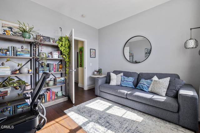 Detail Gallery Image 16 of 24 For 535 Starboard Ln, Port Hueneme,  CA 93041 - 3 Beds | 2/1 Baths