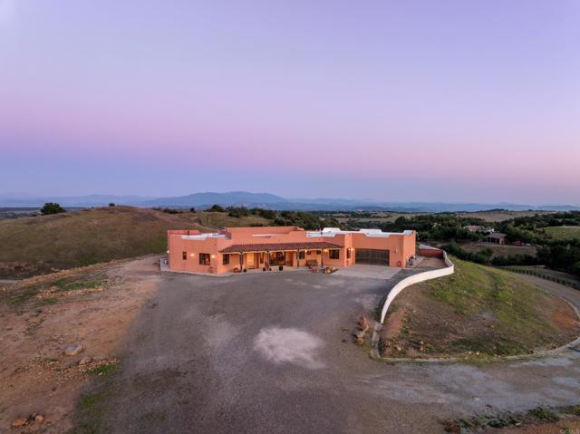 Image 19 of 30 For 41565 Avenida La Cresta