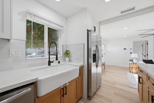 Detail Gallery Image 3 of 43 For 1609 Orange St, National City,  CA 91950 - 3 Beds | 2 Baths