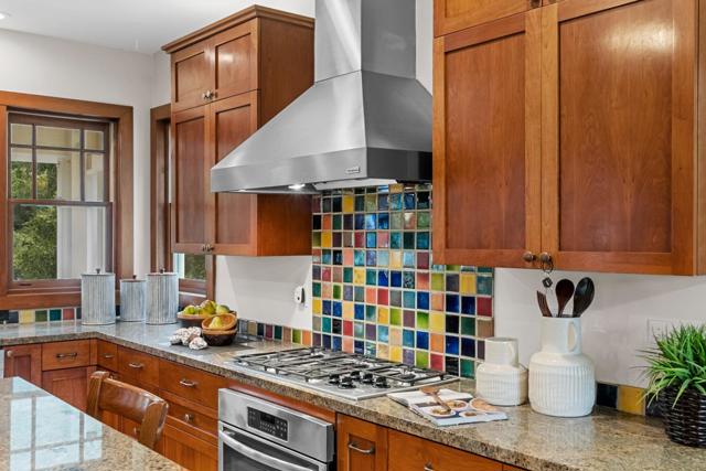 18101 Idylwild Road, Los Gatos CA: https://media.crmls.org/mediaz/cdaa2494-4ea3-4b91-bb4e-d8677d3ca81d.jpg