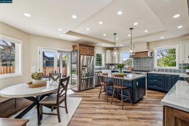 Image 15 of 54 For 850 Las Trampas Rd