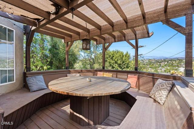 Detail Gallery Image 18 of 27 For 3847 Sunbeam Dr, Los Angeles,  CA 90065 - 3 Beds | 2/1 Baths