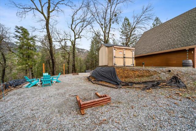 19754 Solus Campground Road, Lakehead CA: https://media.crmls.org/mediaz/cdac670f-4a64-41d3-a4a0-f9c699e39545.jpg