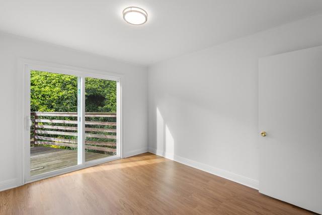 959 Avalon Avenue, San Francisco CA: https://media.crmls.org/mediaz/cdad65ae-59ef-4365-9ff8-5ee6818756b0.jpg