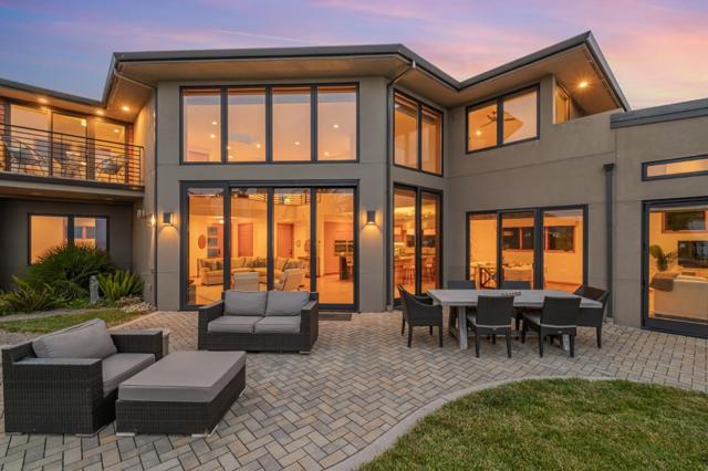 616 Bayview Drive, Aptos CA: https://media.crmls.org/mediaz/cdadcee7-a12b-4b69-83af-c02b2c9fe440.jpg