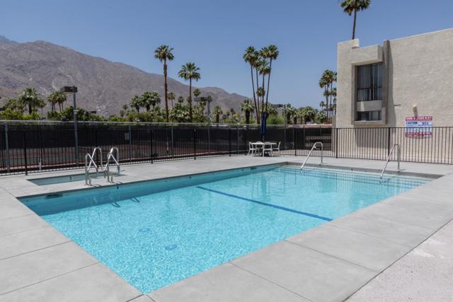 1400 E Palm Canyon Drive, Palm Springs CA: https://media.crmls.org/mediaz/cdae7ed9-7c49-4206-a0e3-40e65f228cfc.jpg