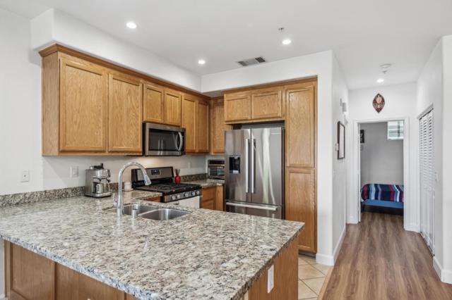 25478 Huntwood Avenue, Hayward CA: https://media.crmls.org/mediaz/cdaeac48-fb35-492c-ba86-ad65b7deba5f.jpg