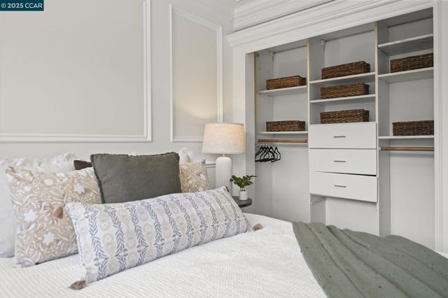 427 Dale Rd, Martinez CA: https://media.crmls.org/mediaz/cdb028df-87b0-4f42-a002-45532bed3868.jpg