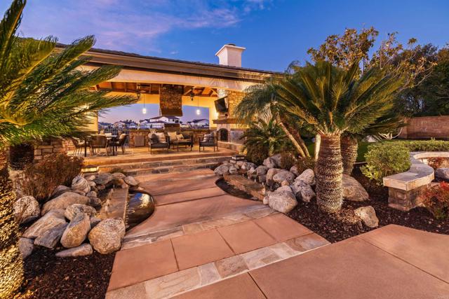 Detail Gallery Image 29 of 50 For 1091 Park Hill Pl, Vista,  CA 92081 - 4 Beds | 3 Baths