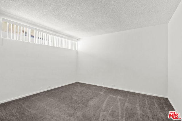 500 Evergreen Street, 306 photo 9