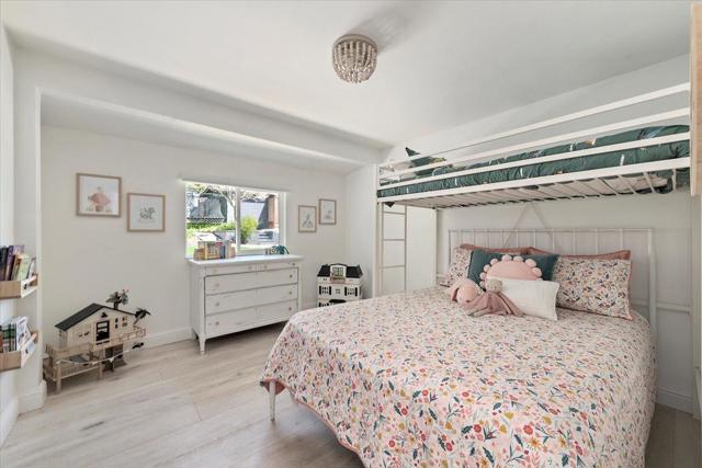 789 Canada Road, Woodside CA: https://media.crmls.org/mediaz/cdb49665-1466-413f-9ca4-c0195925f37f.jpg