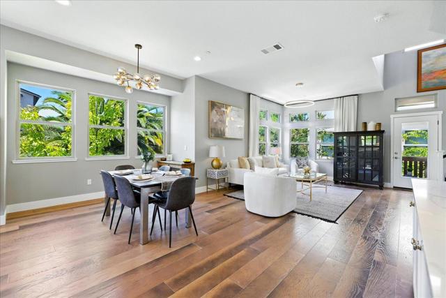 324 Cherokee Loop, Mountain View CA: https://media.crmls.org/mediaz/cdb4a4a1-9730-4319-b901-e43afa27e045.jpg
