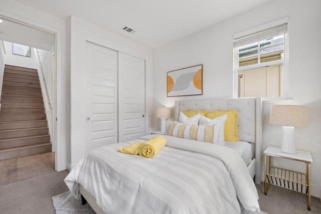 109 Avellino Way, Mountain View CA: https://media.crmls.org/mediaz/cdb5c8a2-ba20-4a2a-ace6-e033ddd1c653.jpg
