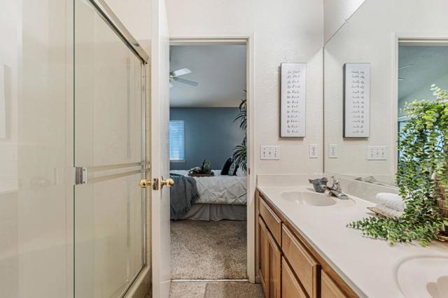 1519 Tamara Court, Escalon CA: https://media.crmls.org/mediaz/cdb67e7a-f6ae-4077-b24b-44c6f438ca3a.jpg