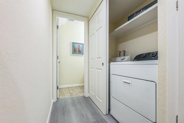 4221 Solar Circle, Union City CA: https://media.crmls.org/mediaz/cdb80e1b-a103-483b-9b88-264e809c77c4.jpg