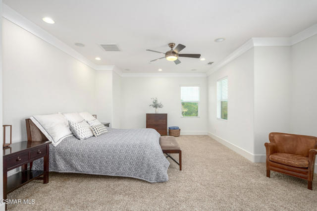650 Astera Court, Newbury Park CA: https://media.crmls.org/mediaz/cdb8bb77-ccce-4c91-945d-81efa1223853.jpg