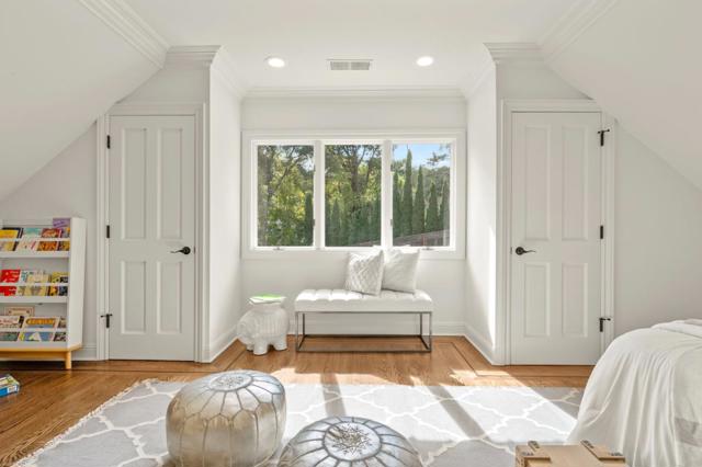 760 Chateau Drive, Hillsborough CA: https://media.crmls.org/mediaz/cdbb9aaa-d54b-47df-8a6c-c8a9a172524f.jpg