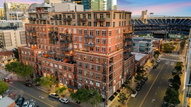 Image 7 of 75 For 877 Island Ave  1006