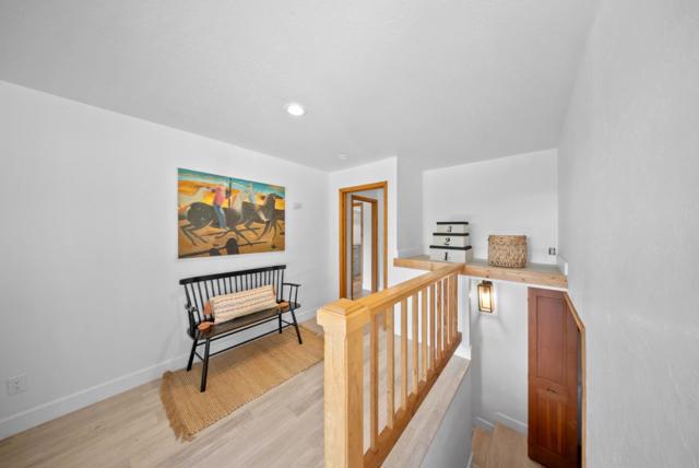 688 Calabasas Road, Watsonville CA: https://media.crmls.org/mediaz/cdbbd802-3c9f-4fa4-8ac7-886c8fcd00b0.jpg